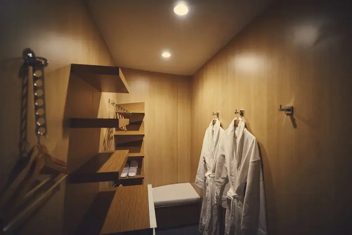 The Luxus Boutique Hotel