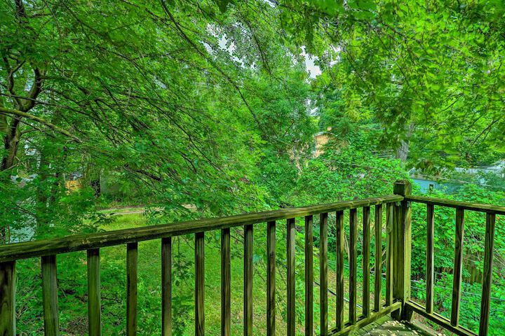 Cozy Duplex: Half Mi to Magic Bag & Woodward Ave!