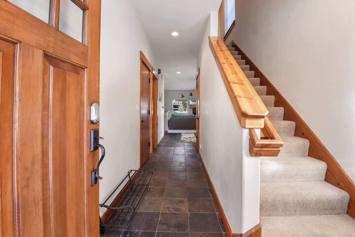 Sunny Woods Acres Near Golf & Adventure Park