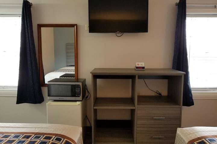 Room 14 of 21