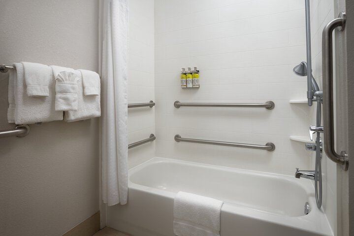 Room 21 of 30