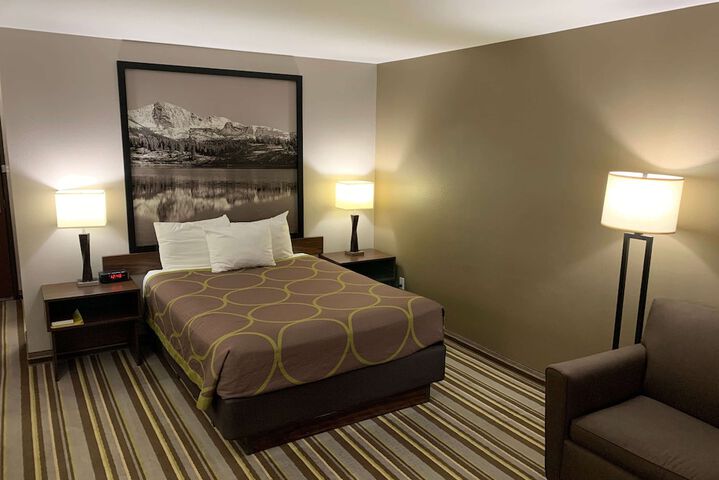 Room 21 of 30