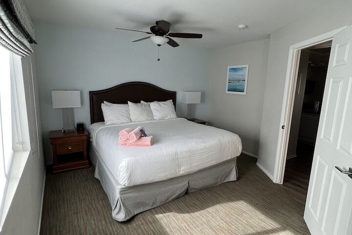 Room 17 of 29