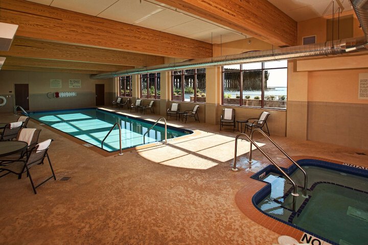 Pool 6 of 43