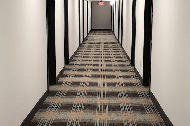 Ballroom/Hall 40 of 46