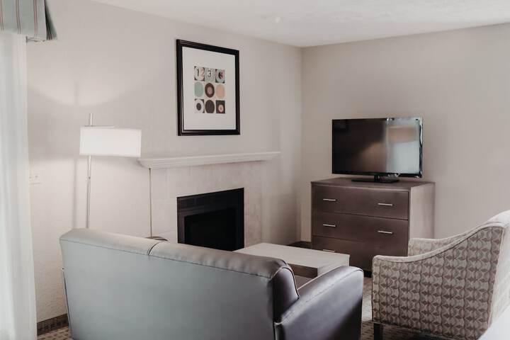 Room 26 of 61