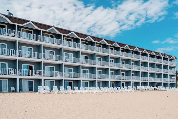 Bayshore Resort