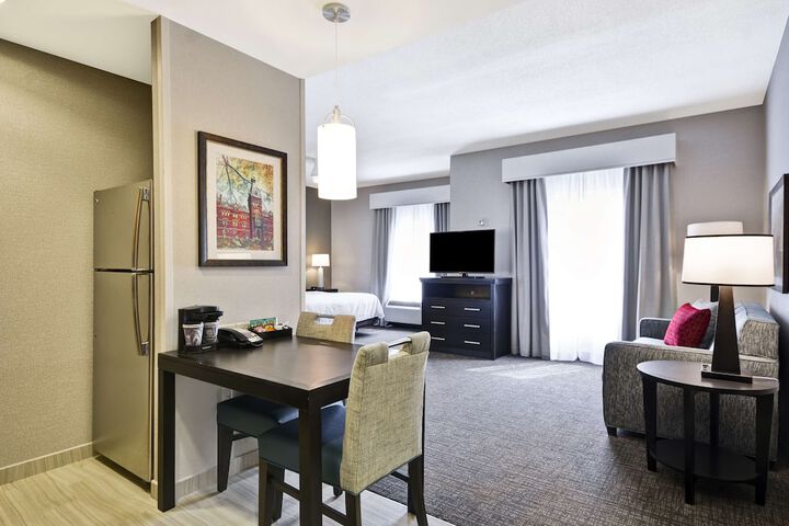 Room 17 of 62