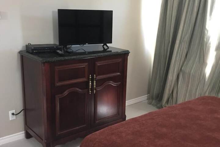 Room 10 of 21
