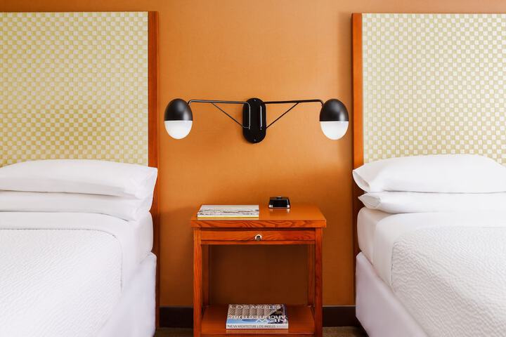 Room 26 of 67