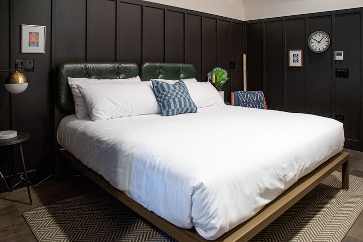 Room 15 of 54