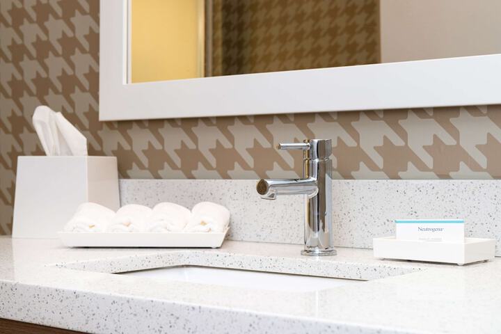 Home2 Suites by Hilton Charlotte Mooresville