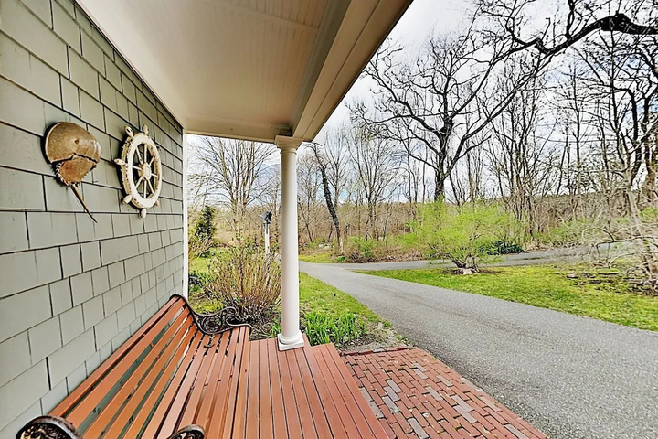 Timeless Cape Near Cold Storage Beach 4 Bedroom Home