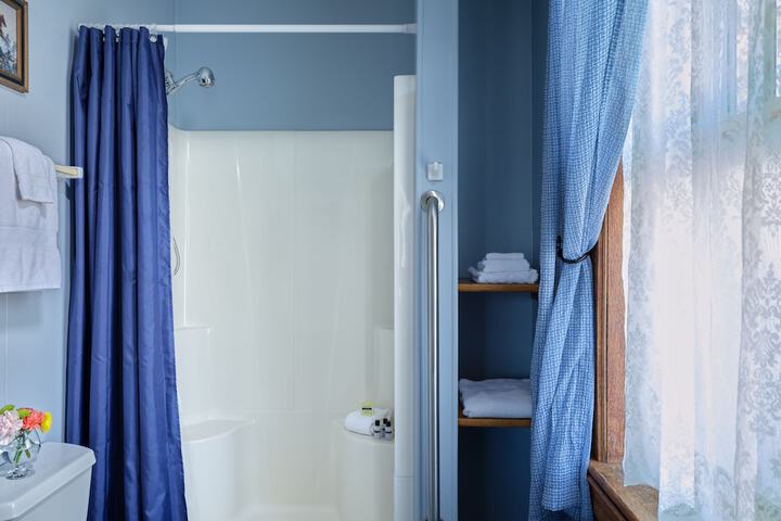 Room 15 of 41