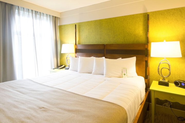 Room 20 of 34
