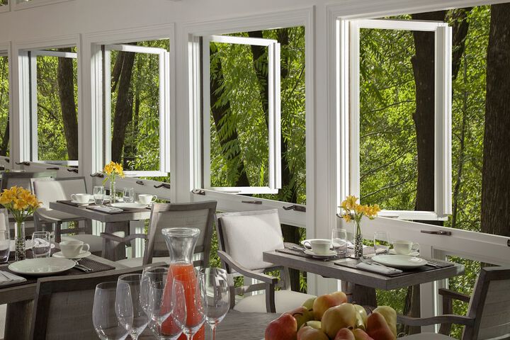 Dining 123 of 191