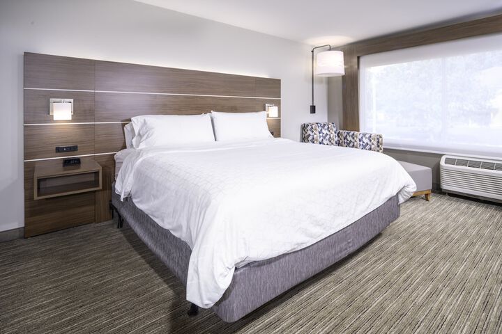 Holiday Inn Express Brevard City Center by IHG