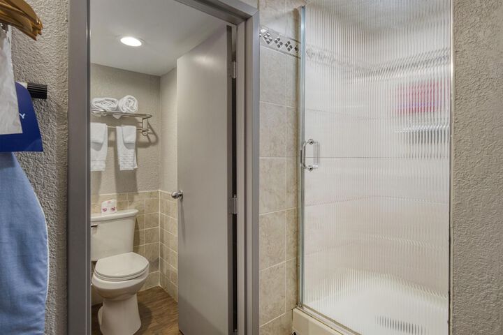 SureStay by Best Western Greenville
