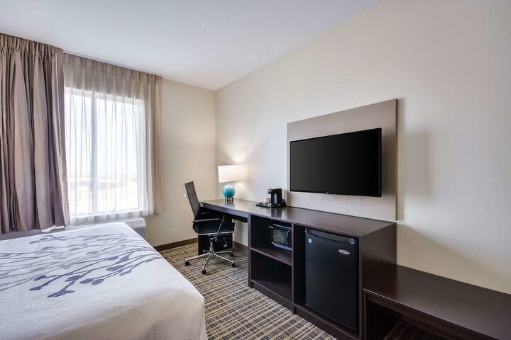 Room 31 of 63