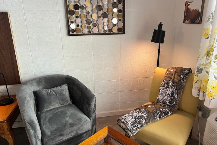 Room 14 of 26