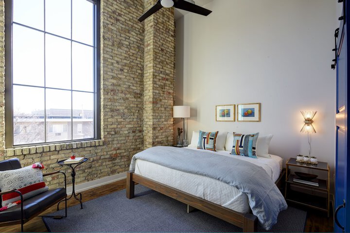 Room 41 of 48