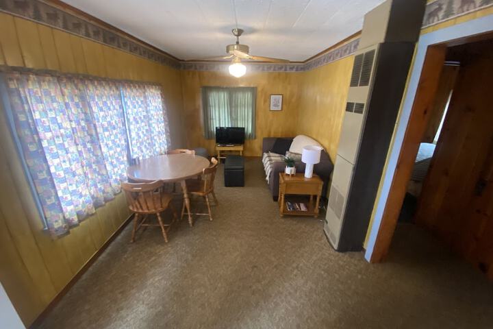 Room 27 of 96