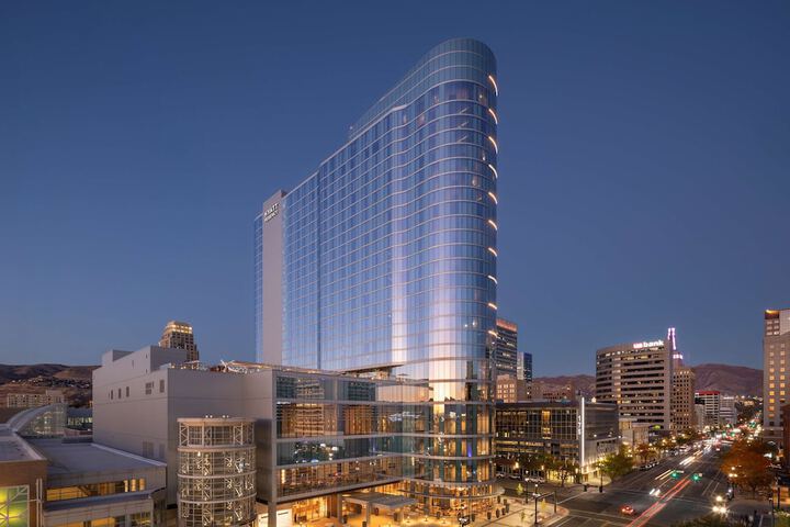 Hotel 1 of 42