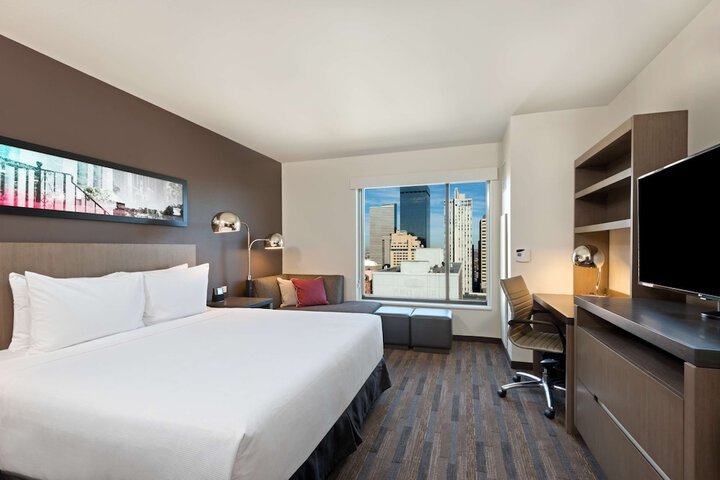 Room 18 of 45