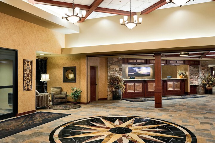 Hotel Interior 14 of 48