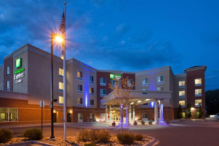 Hotel 8 of 52
