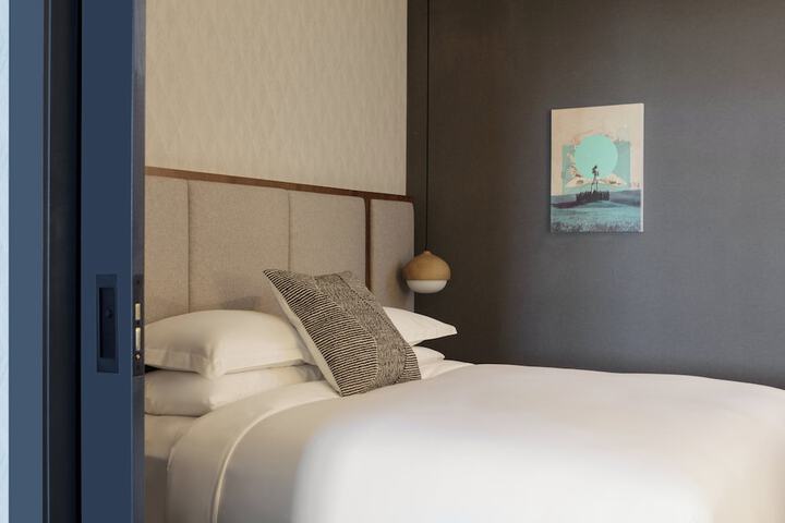 Kimpton Armory Hotel Bozeman by IHG