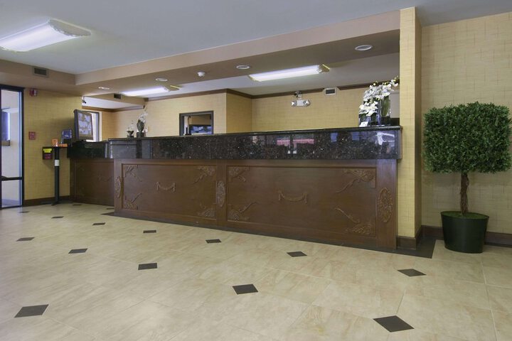Hotel Interior 12 of 35