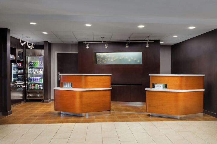 Courtyard by Marriott Salinas Monterey