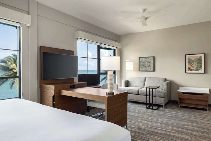 Hampton Inn & Suites Maui North Shore