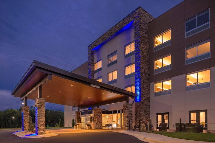 Hotel 3 of 47
