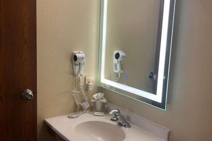 Room 63 of 75