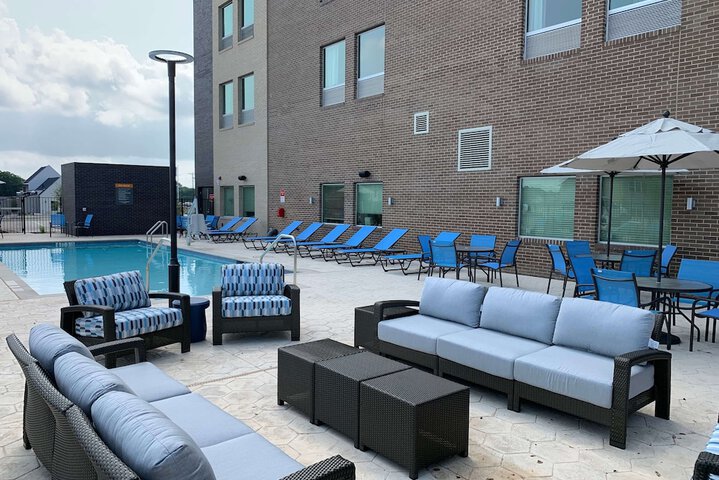 Terrace/Patio 43 of 44