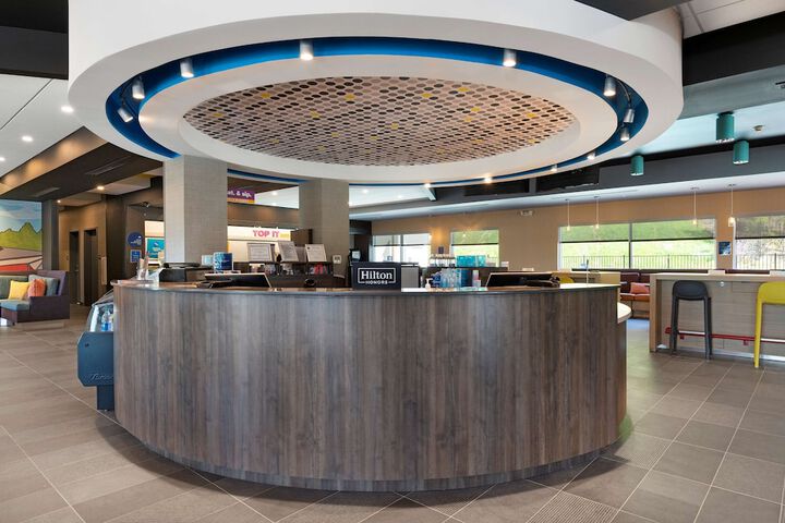 Tru by Hilton Cartersville GA