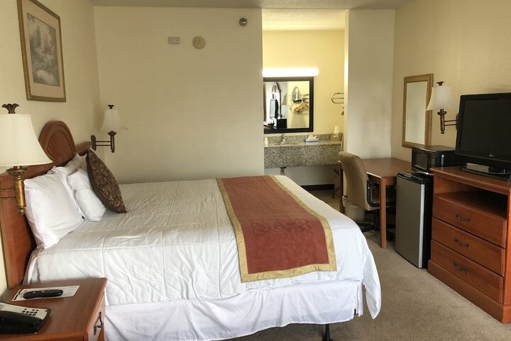 Room 29 of 34