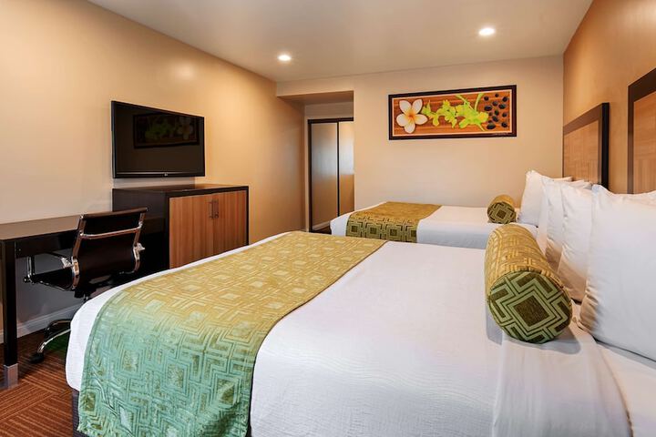 Room 6 of 21