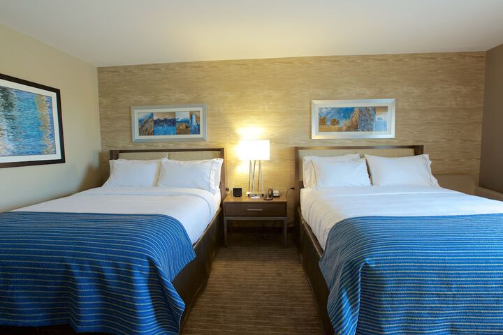 Holiday Inn Express Fargo SW - I-94 Medical Center by IHG