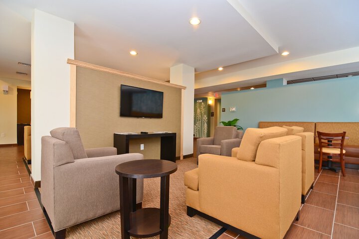 Hotel Interior 17 of 61