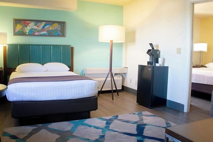 Room 16 of 47