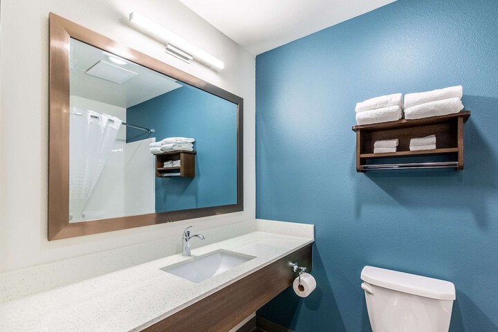Room 20 of 25