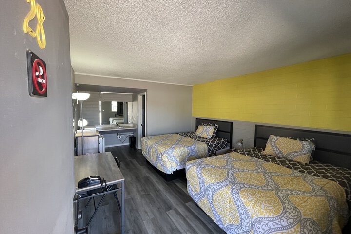 Room 34 of 42