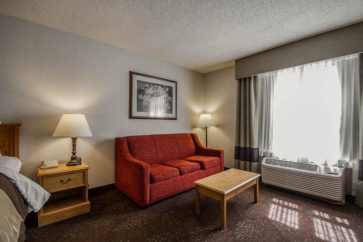 Room 18 of 43