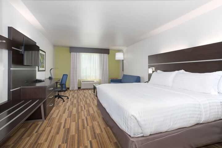 Room 21 of 49