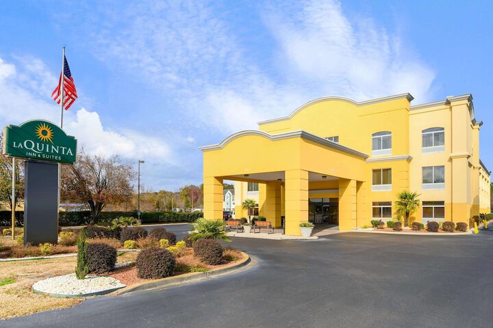 Hotel 3 of 55