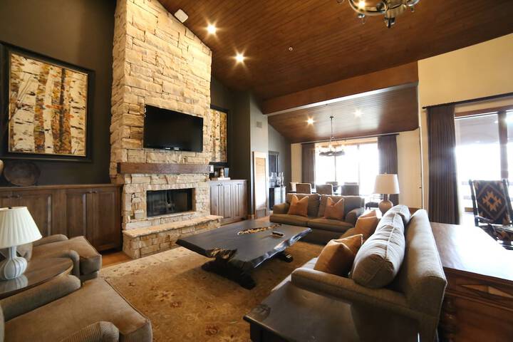 Stein Eriksen Lodge