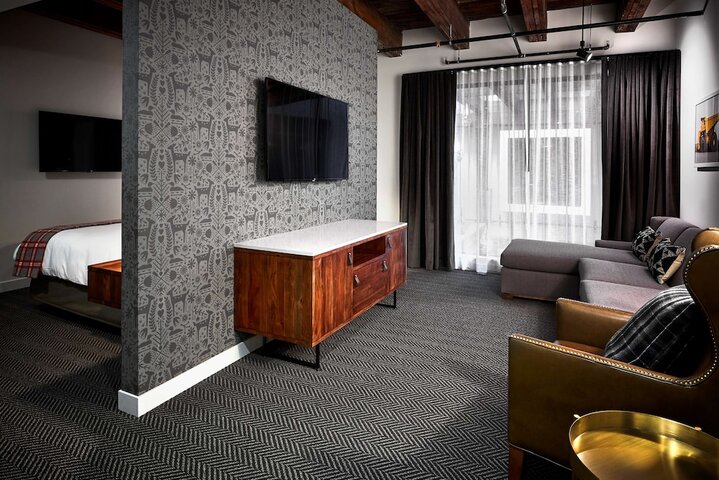 Room 26 of 52